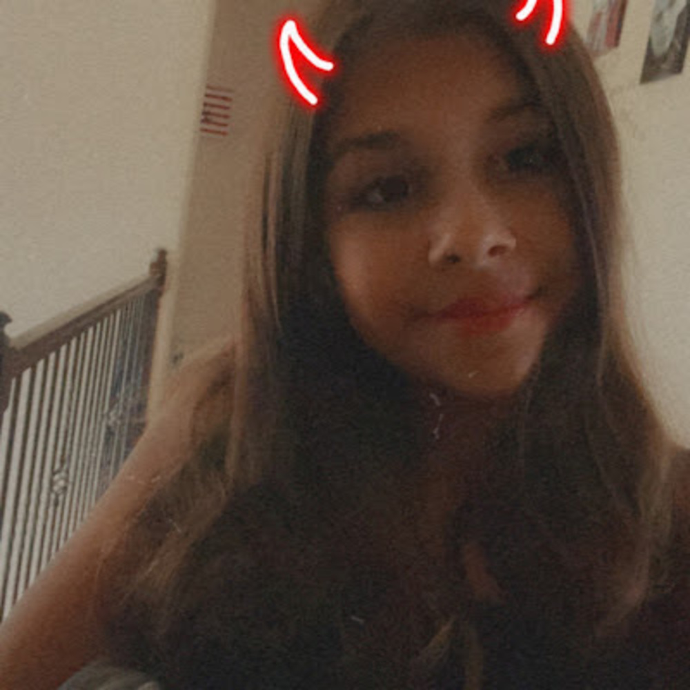 Meet your Posher, Makayla